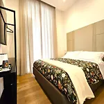 Monteoliveto Place