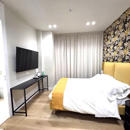 招待所 Monteoliveto Place 4*