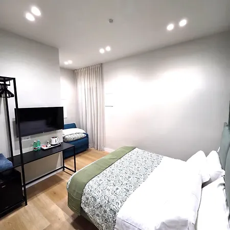 Monteoliveto Place 4* Neapel