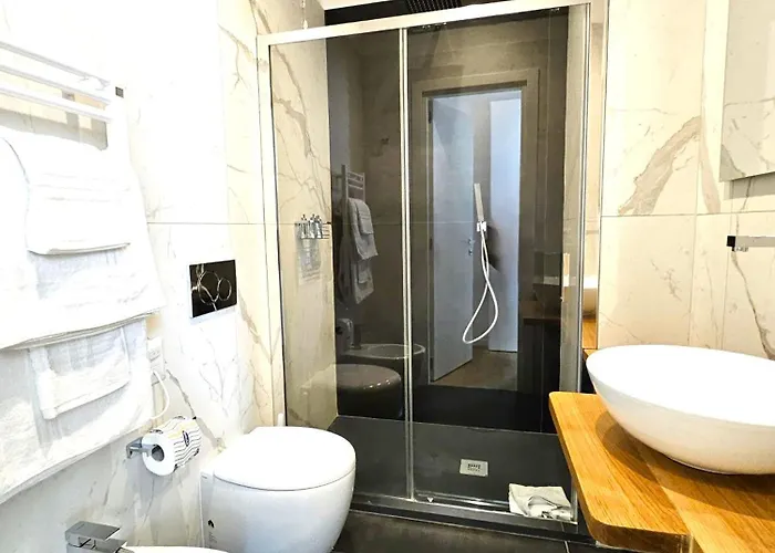 Monteoliveto Place Naples