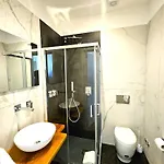 Monteoliveto Place 4* Napoli